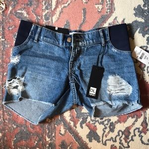 DL1961 Size 24 maternity denim shorts